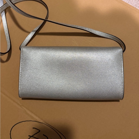 Michael Kors Silver Cynthia Clutch Crossbody Bag - Picture 4 of 4